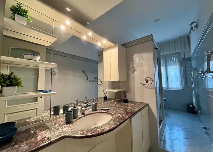 La Casa Di Chira Con Casa Silvestro Daire Milano