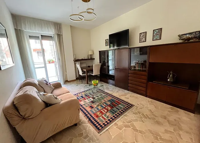 La Casa Di Chira Con Casa Silvestro Apartment Milan
