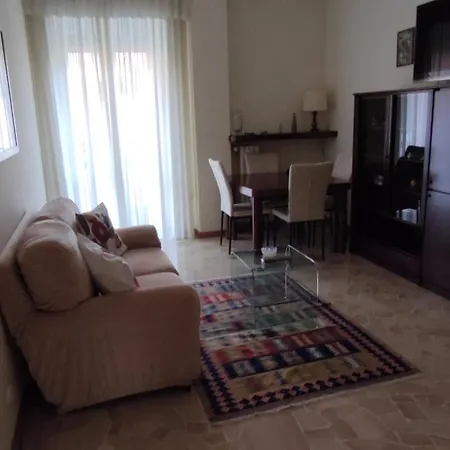 Apartment La Casa Di Chira Milan